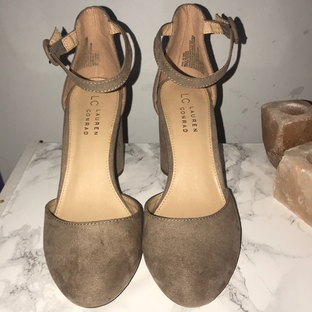 Tan Heels